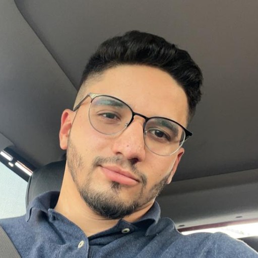 Ilyes, casual selfie in the car